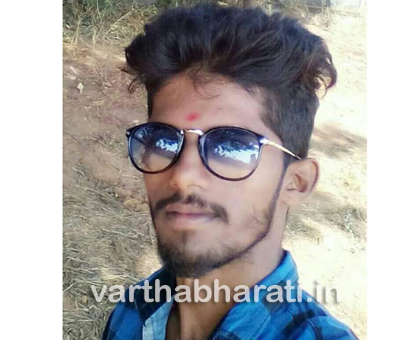 ಓಮ್ನಿ ಕಾರು ಢಿಕ್ಕಿ: ವಿದ್ಯಾರ್ಥಿ ಮೃತ್ಯು